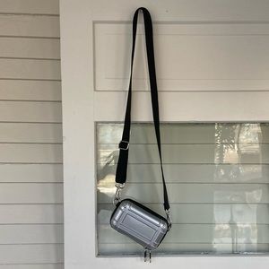 Zara Hardshell Plastic Case